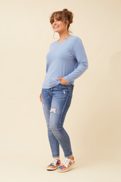Lulu Round Neck Pullover Ice Blue